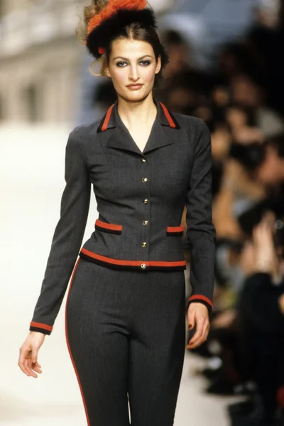 Look 98